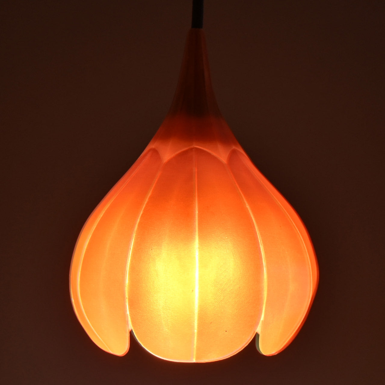 Flower-shaped pendant light, red-orange color [P01s-02]