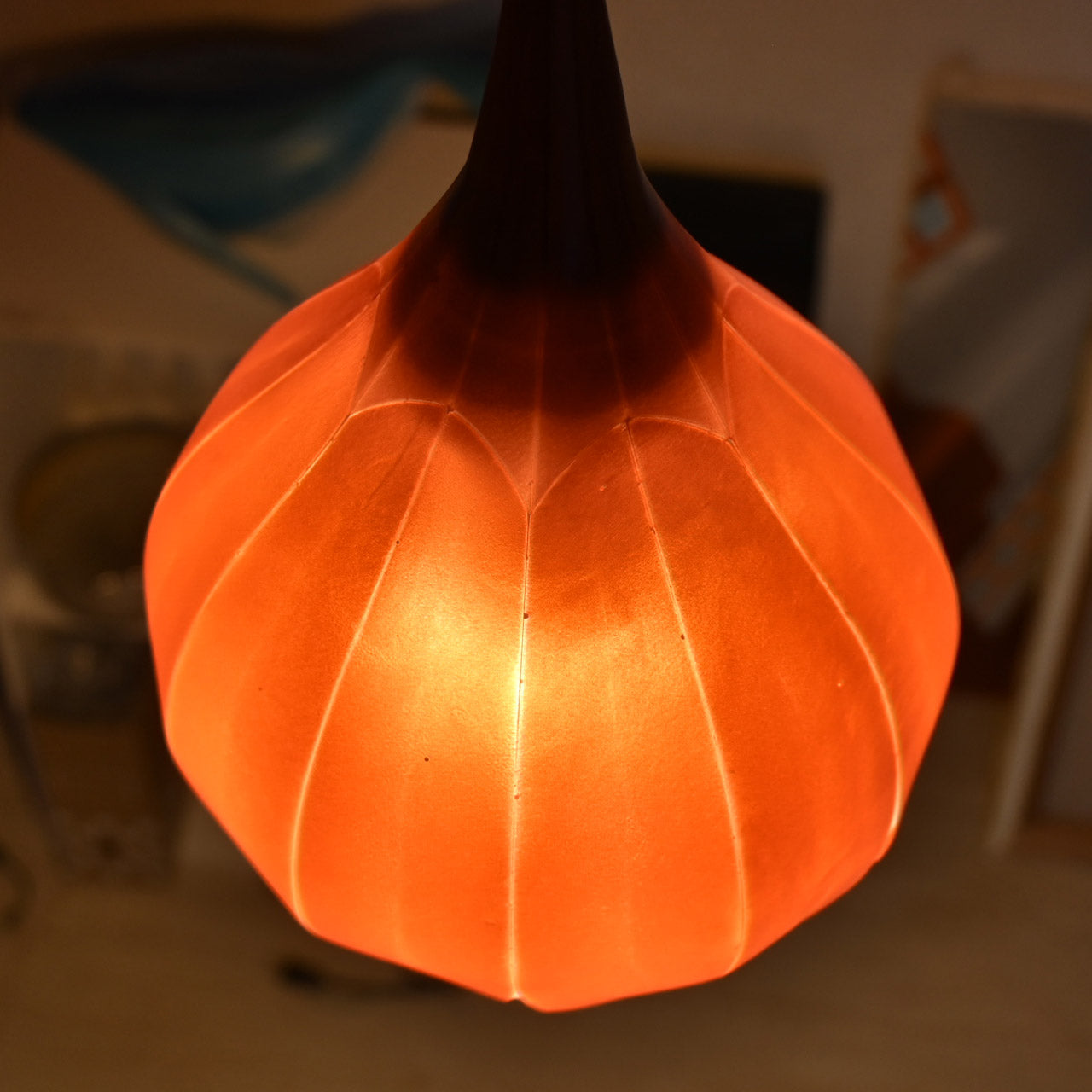 Flower-shaped pendant light, red-orange color [P01s-02]