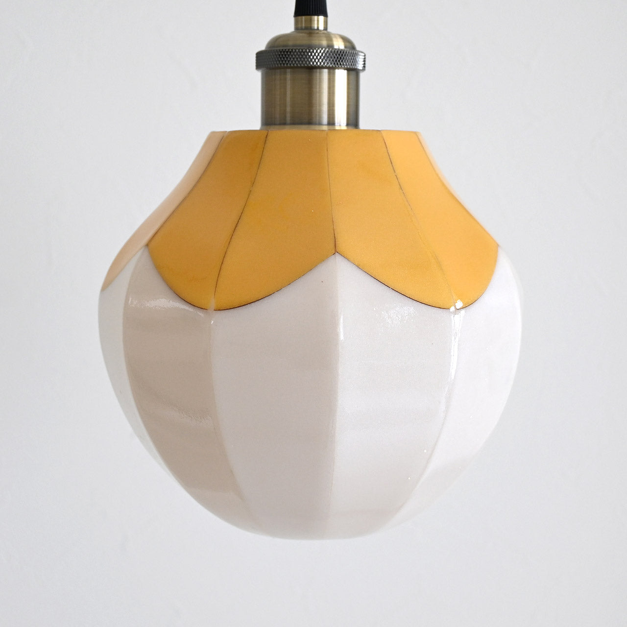 [Limited to one item] Yellow Flower Pendant Light Lamp Shade Small